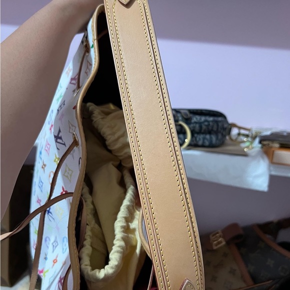 Sold Now Multicolor Murakami Limited edition - Picture 3 of 9